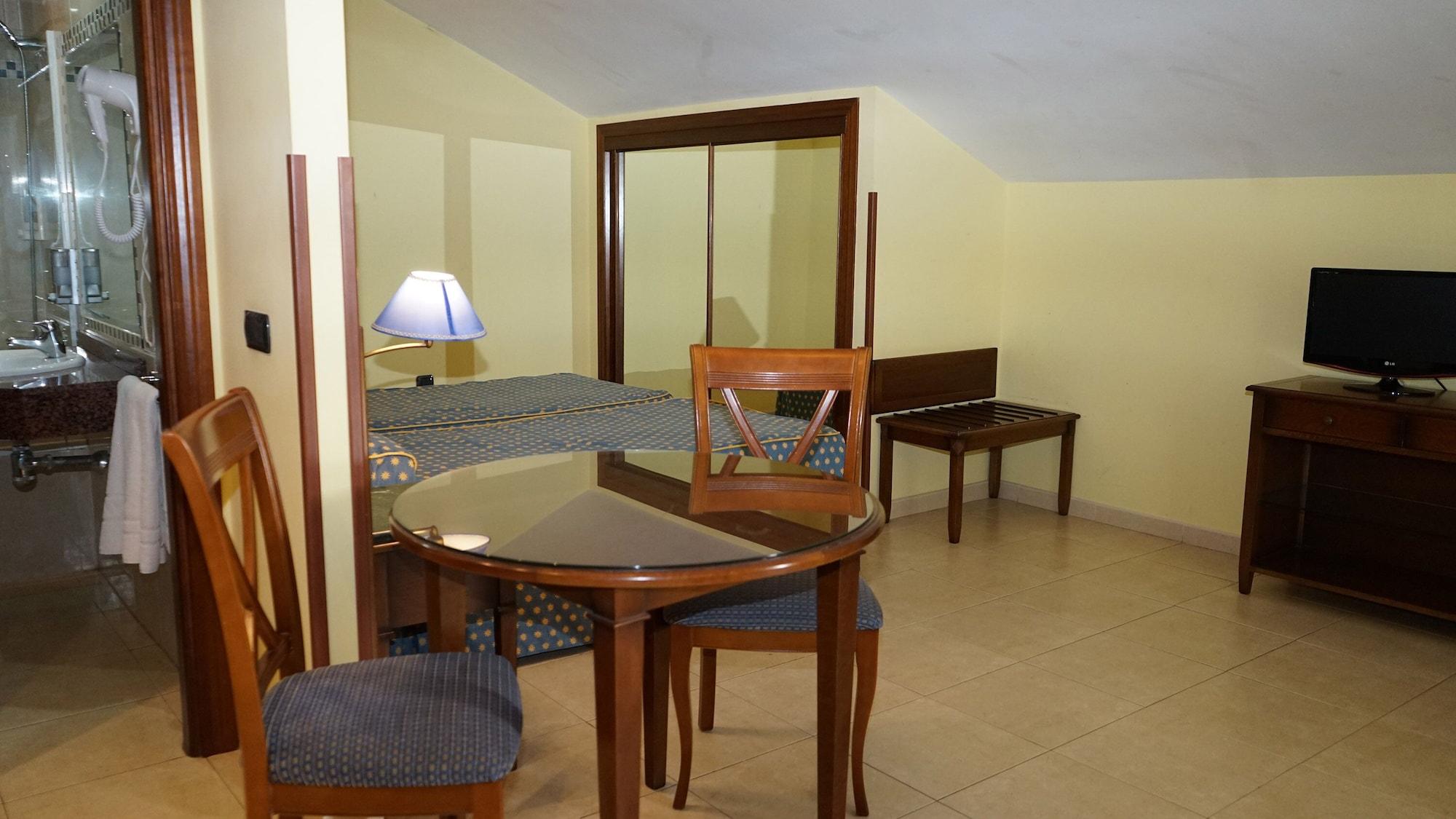 Hotel Vistamar Benalmádena Kültér fotó