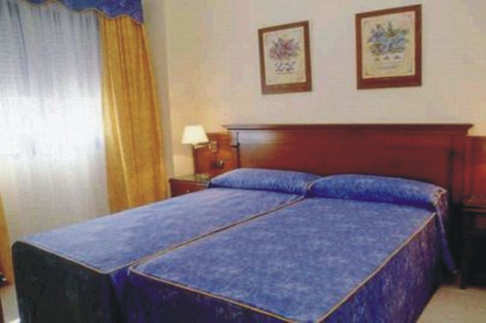 Hotel Vistamar Benalmádena Szoba fotó